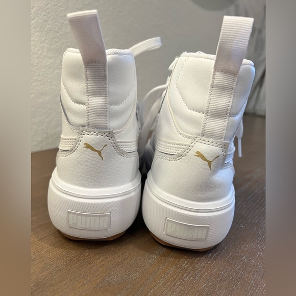 SOLD Puma Women's Kaia Mid high top Platform white lace up Sneakers shoes size 6 - Picture 5 of 9